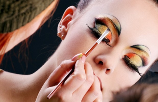 Become a Make-Up Artist